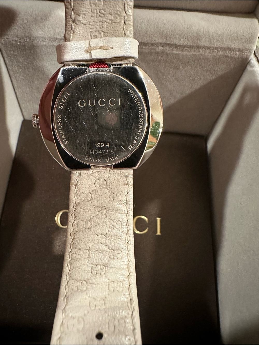 Gucci White Strap Watch with Green and Red Center Stripe - Picture 6 of 10